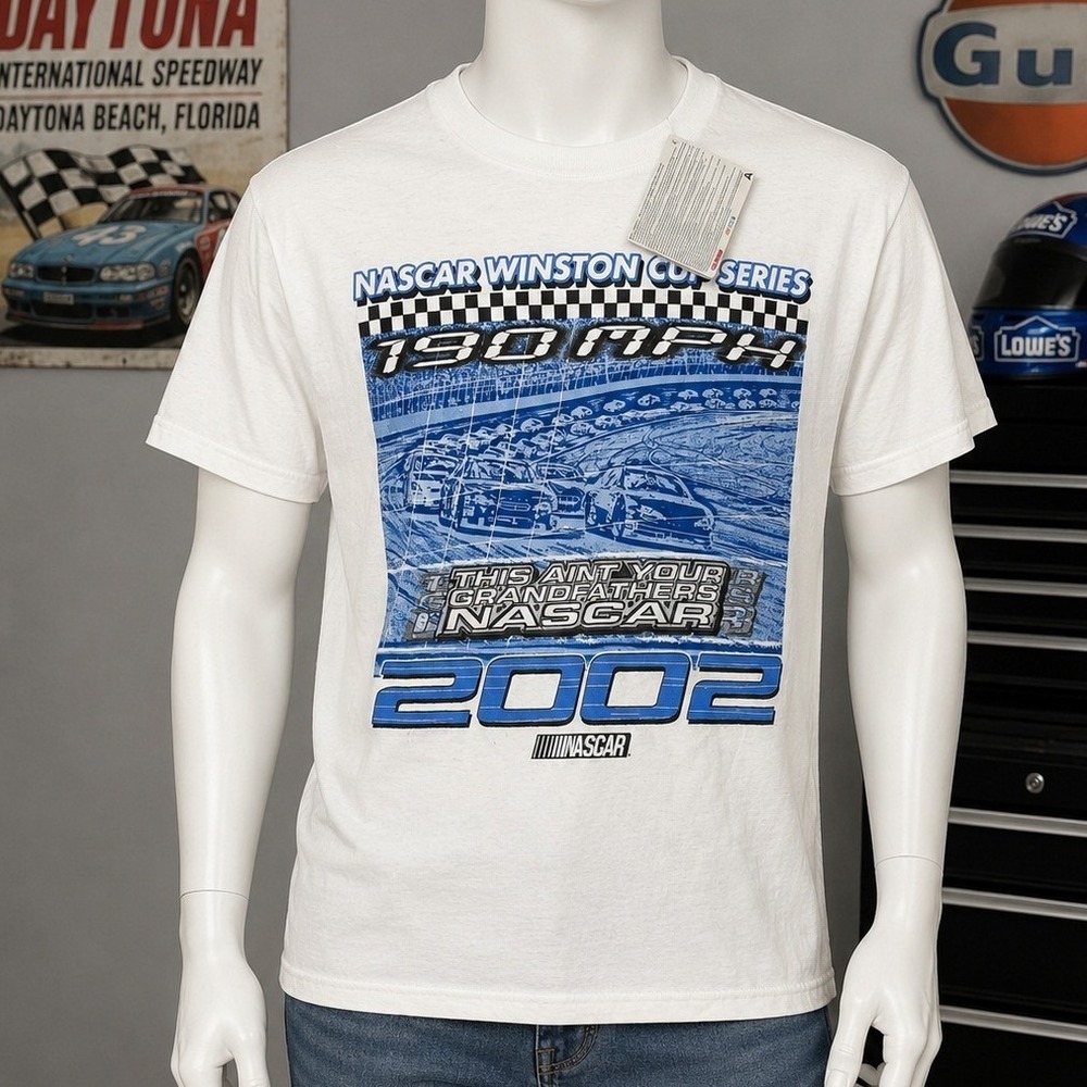 Competitors View Mens T-Shirt NASCAR 2002 Winston Cup Series White Graphic L